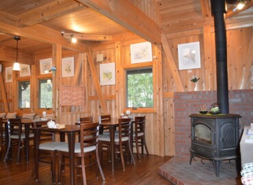 やまぼうし店内