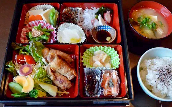 やまぼうしランチ やまぼうしランチ